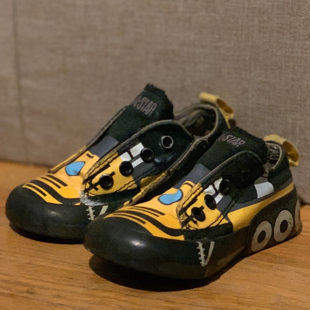 Converse Chuck Taylor Dump Truck Toddler shoes sz6